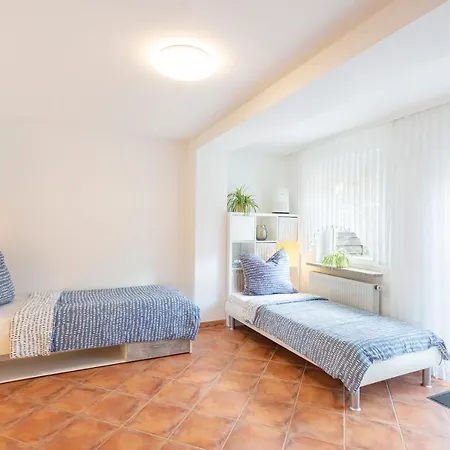 Gastezimmer 20 Min. Zur Messe & Stadtzentrum Апартаменты Нюрнберг