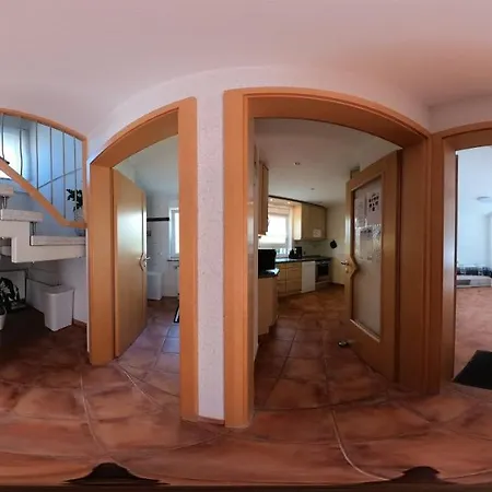 Gastezimmer 20 Min. Zur Messe & Stadtzentrum Апартаменты