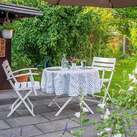 公寓 Gastezimmer 20 Min. Zur Messe & Stadtzentrum 纽伦堡